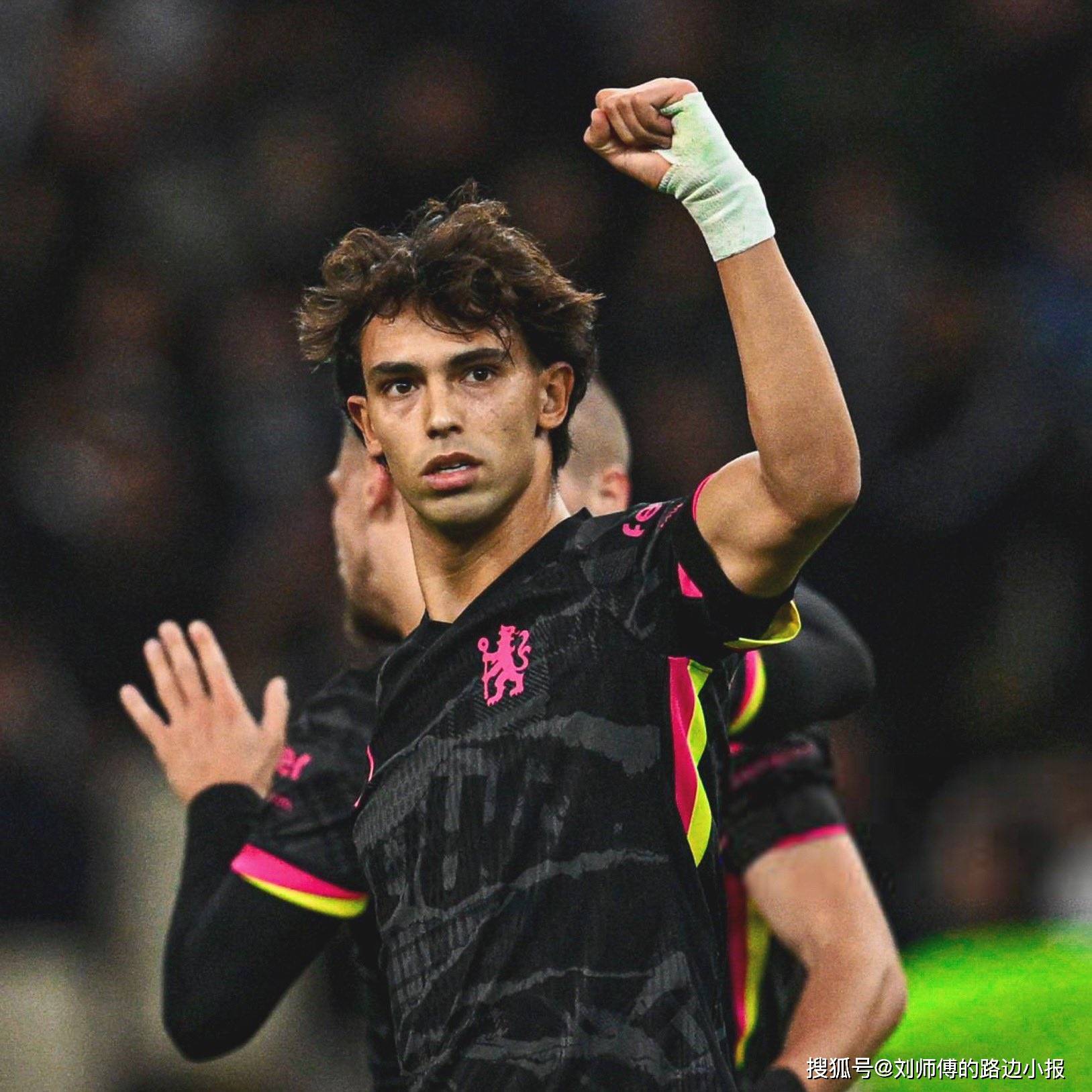 英雄联盟投注 -包含清晨体能课后；切尔西篮板制胜备战NBA总决赛；引发热议；阵容厚度经受考验的词条