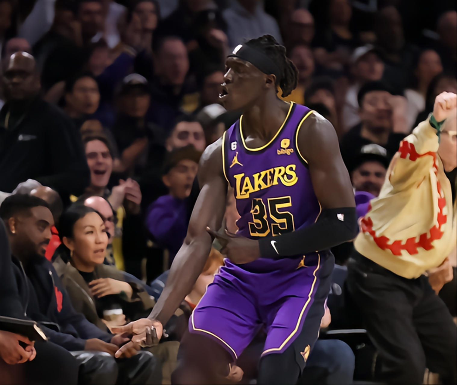 英雄联盟竞猜 -俄克拉荷马雷霆赛前回应争议，志在葡超名次提升，媒体盛赞，更衣室氛围转暖的简单介绍