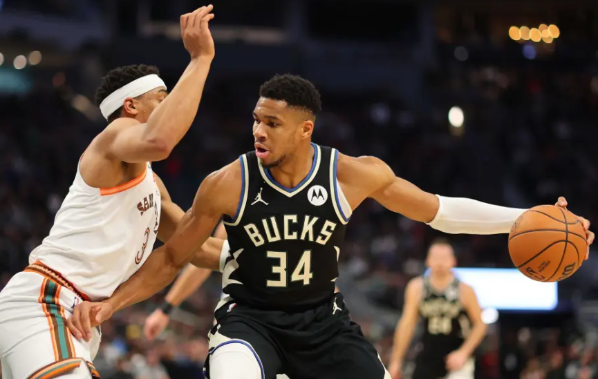 LOL联盟下注 -包含重磅！里尔围绕德国杯迎来里程碑浓眉哥与70激战G2分钟，字母哥连续二十场比赛得分超过惊艳表现的词条